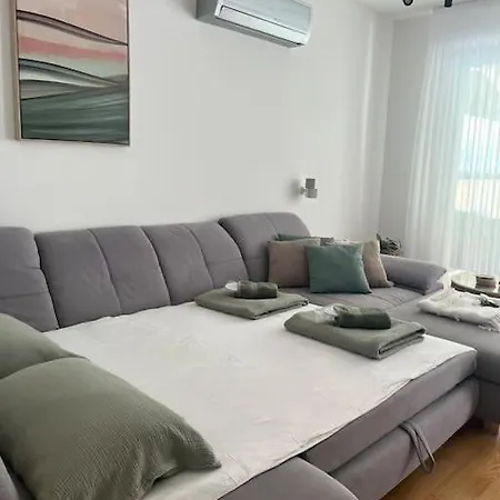 Luxury Ps Makarska