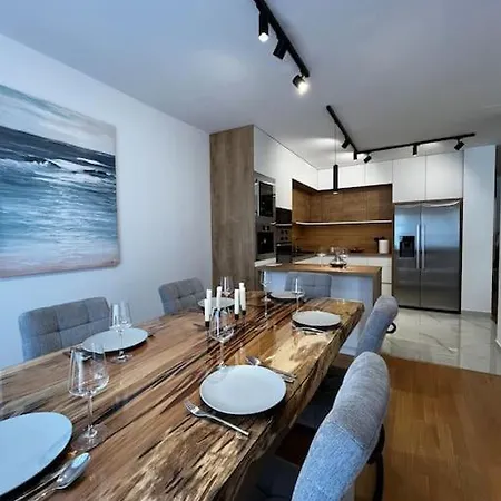 Apartment Luxury Ps